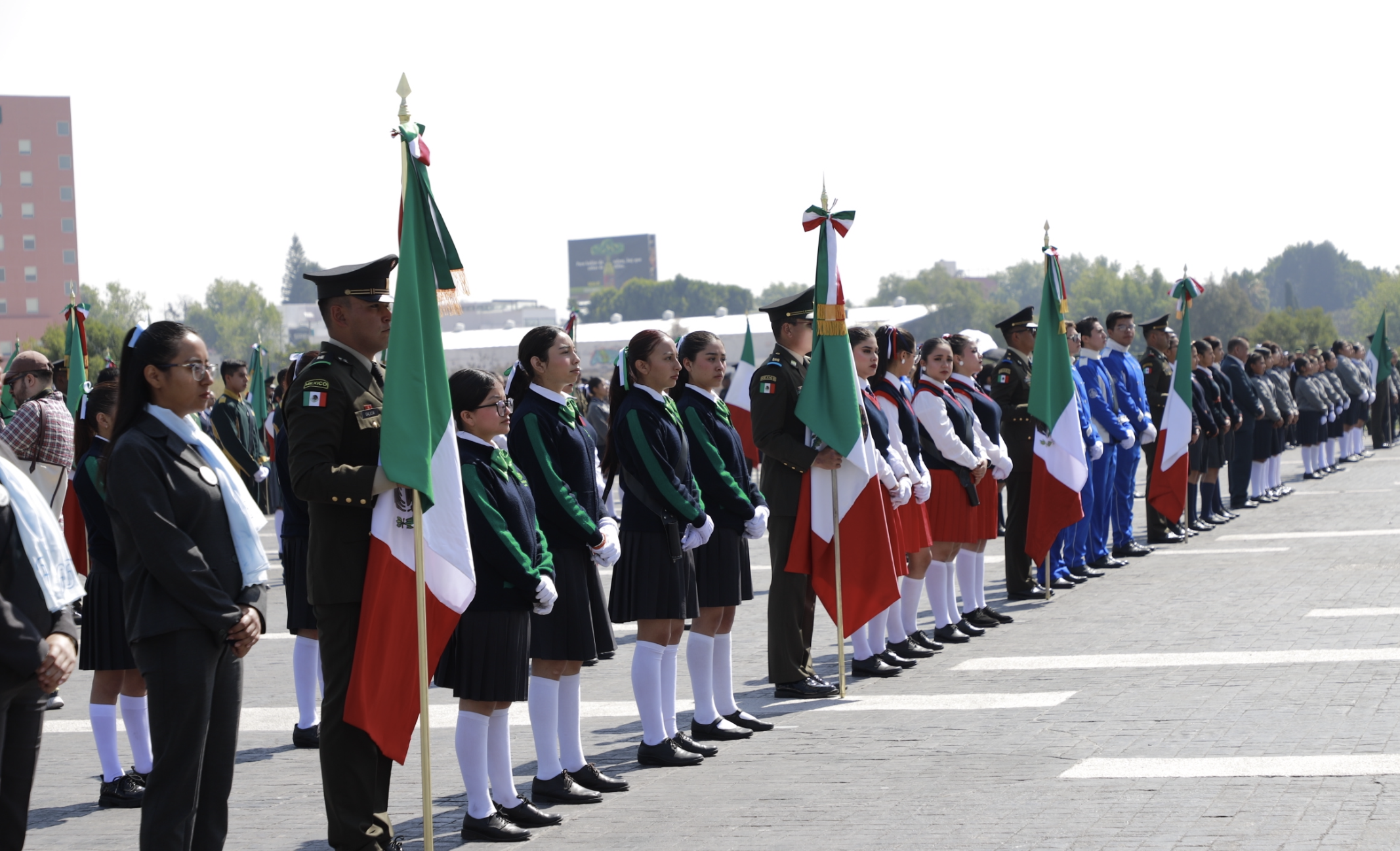 24 de febrero , México conmemora el Día de la Bandera