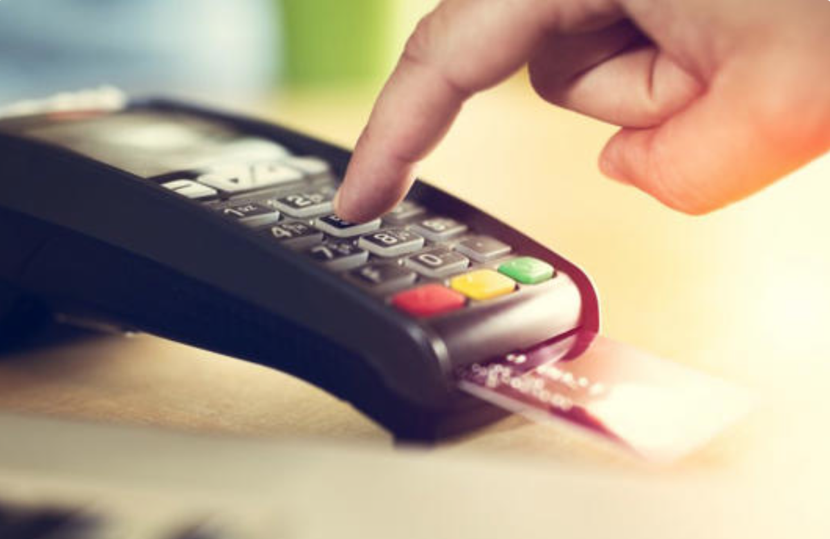 Comisión Nacional Bancaria y de Valores publica resolución para eliminar temporalmente comisiones al pago con tarjeta en gasolineras