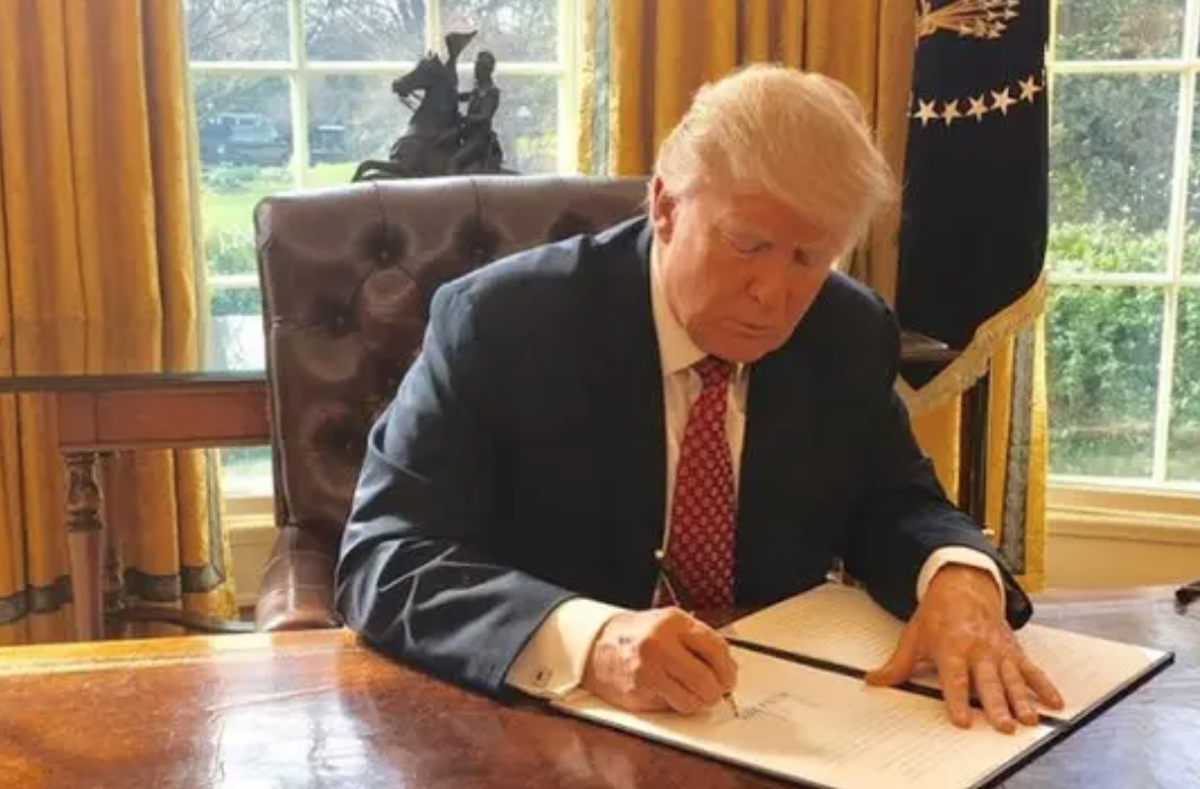 Trump notificó formalmente la guerra de EE.UU. con Irán. Tendrá 60 días para usar al Ejército sin requerir la autorización del Congreso