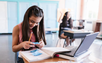 Con la Inteligencia Artificial los alumnos cada vez están aprendiendo menos Con la Inteligencia Artificial los alumnos cada vez están aprendiendo menos